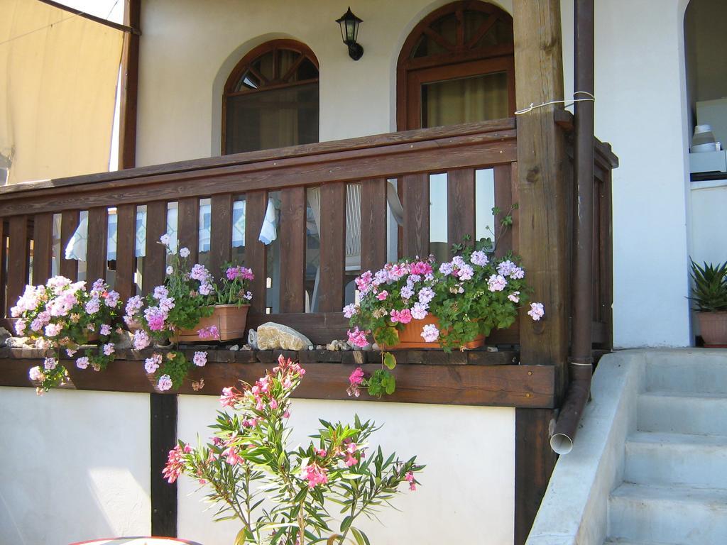 South Beach Villa Синеморец Стая снимка